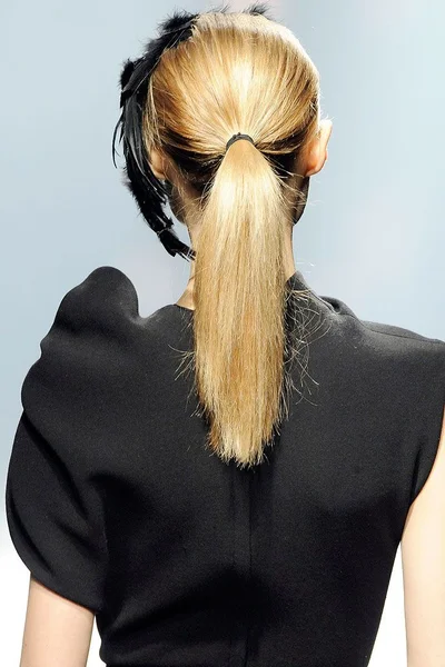Look 2